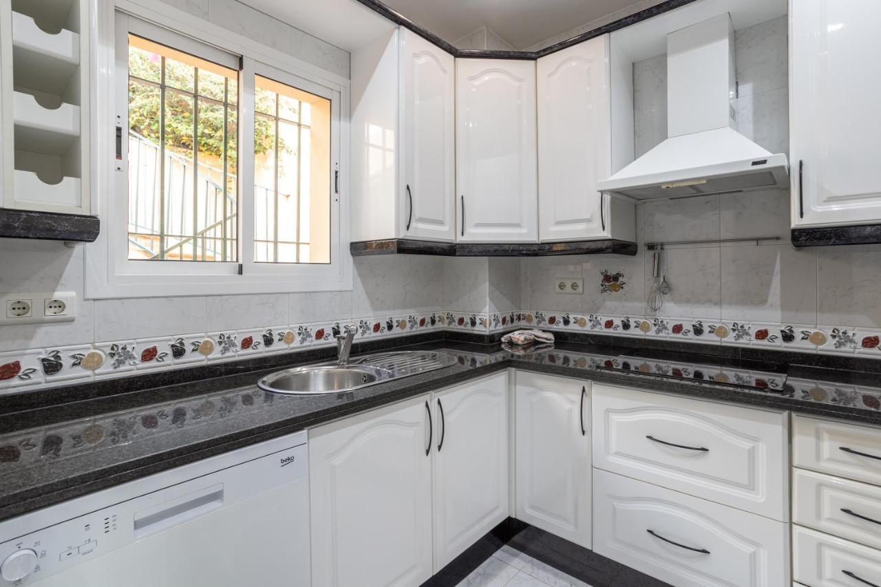 Las Flores 5 - Large Townhouse ネルハ エクステリア 写真